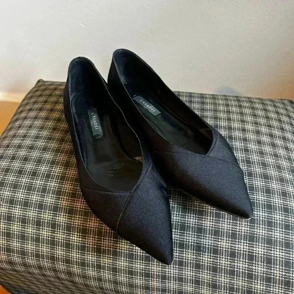 Casadei Satin Material Flat with Silver Trim Heel - Picture 1 of 7